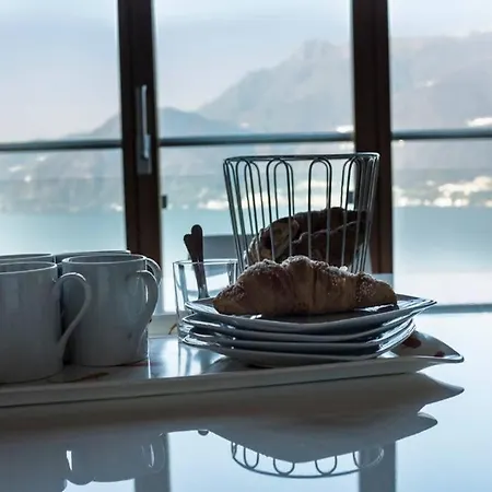 Beautiful Poolside And Stunning View Gardenia 펜션