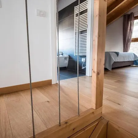 בית נופש Beautiful Poolside And Stunning View Gardenia