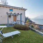 Ferienhaus Beautiful Poolside And Stunning View Gardenia *